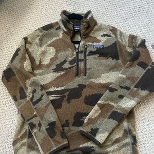 Patagonia Brown and Tan Fleece Pullover